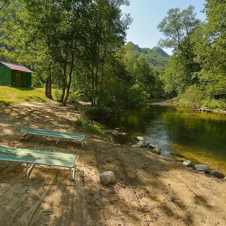 Holiday home Cabana Cerna *